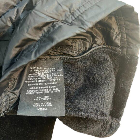 Women's 32 Degrees Mixed Media‎ Plush Faux Fur Down Jacket Size Medium - Picture 6 of 6